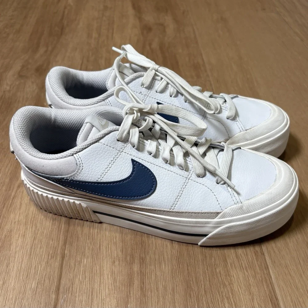 Nike court legacy
